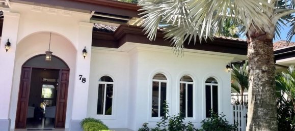 Casa de 4 dormitorios en Parrita, Costa Rica No. 470 4