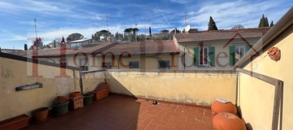 4 غرف نوم فيلا في Florence, Italy رقم 80563 17