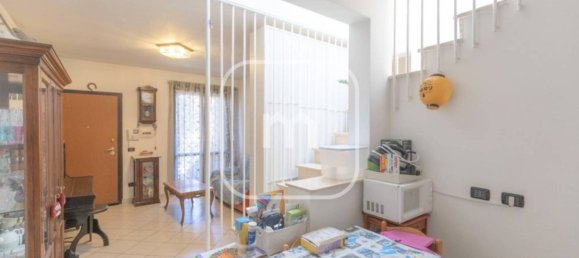 5 bedrooms Villa in Rome, Italy No. 334385 22