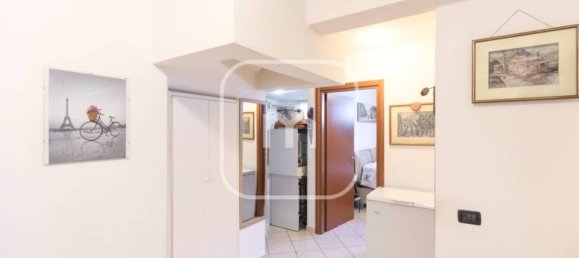 5 bedrooms Villa in Rome, Italy No. 334385 4