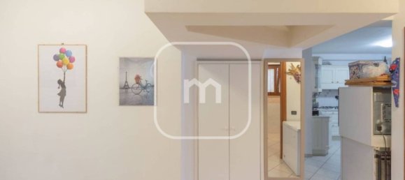 5 bedrooms Villa in Rome, Italy No. 334385 6