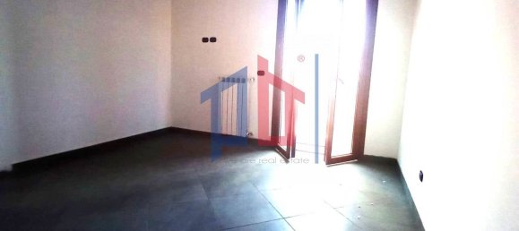 Квартира с 3 комнатами в Ардеа, Италия № 142559 13