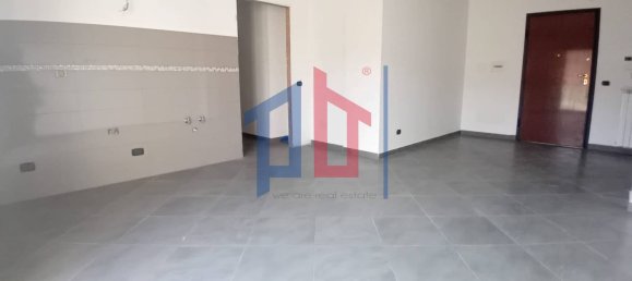 Квартира с 3 комнатами в Ардеа, Италия № 142559 15