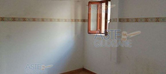 4 rooms Apartment in Ceraso, Italy No. 180068 4