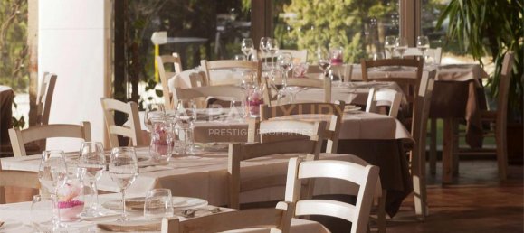 6 bedrooms Villa in Pitigliano, Italy No. 448 8