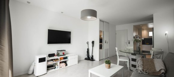 2 Schlafzimmer Doppelhaus in Saint-Pierre-du-Perray, France, Nr. 328797 4