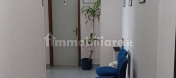2-Zimmer Büro in Naples, Italy, Nr. 29994 12