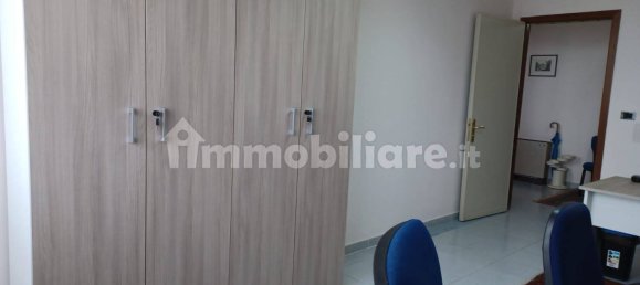 2-Zimmer Büro in Naples, Italy, Nr. 29994 22