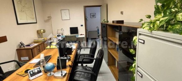 2-Zimmer Büro in Naples, Italy, Nr. 29994 7