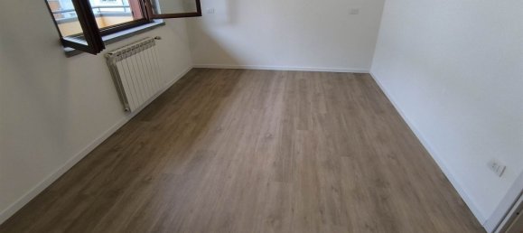 Квартира с 2 комнатами в Флоренция, Италия № 213739 8