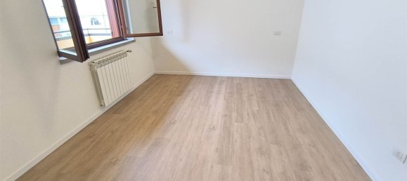 Квартира с 2 комнатами в Флоренция, Италия № 213739 13