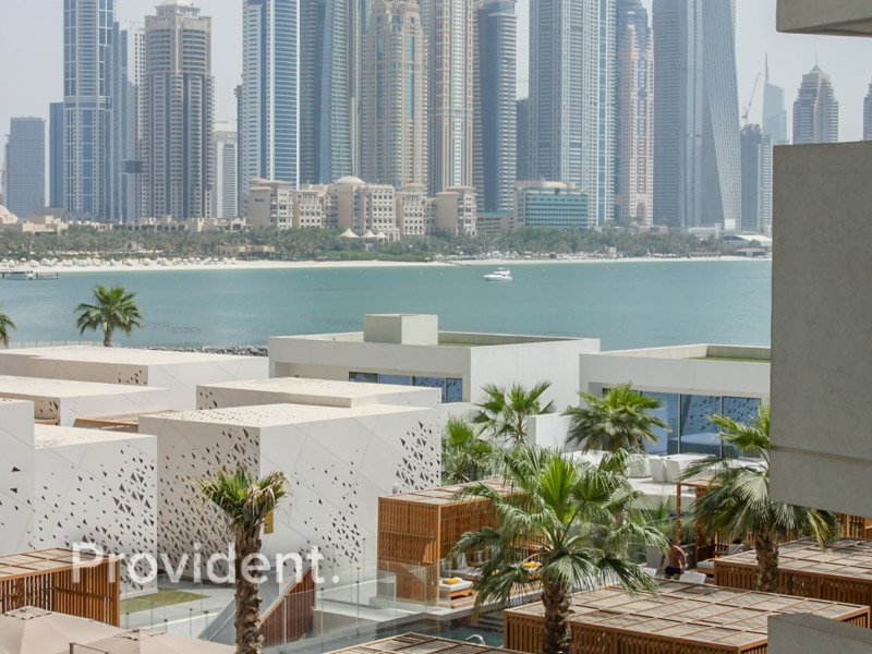 3 bedrooms Apartment in Palm Jumeirah, UAE No. 4092