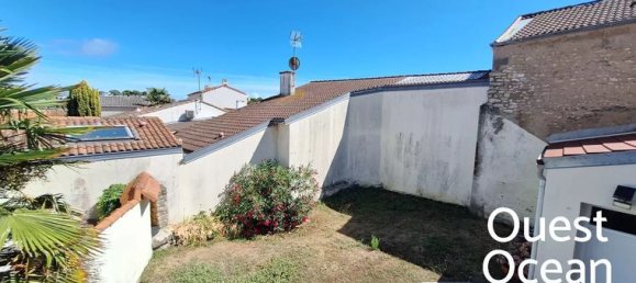 3 bedrooms House in Vendee, France No. 291295 4