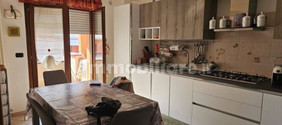 3 Schlafzimmer Wohnung in Teramo, Italy, Nr. 341361 9