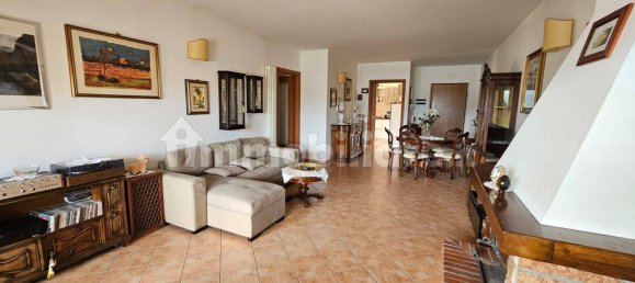 3 Schlafzimmer Wohnung in Teramo, Italy, Nr. 341361 7