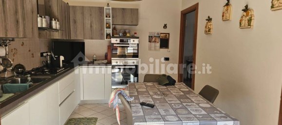 3 Schlafzimmer Wohnung in Teramo, Italy, Nr. 341361 11