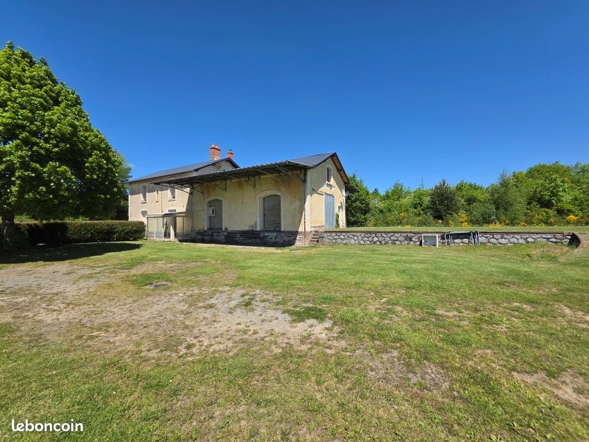 3 bedrooms House in Saint-Gervais-d'Auvergne, France No. 274739