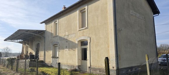 3 bedrooms House in Saint-Gervais-d'Auvergne, France No. 274739 2