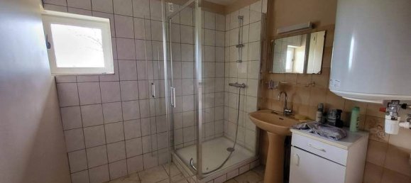 3 bedrooms House in Saint-Gervais-d'Auvergne, France No. 274739 5