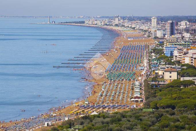 2 bedrooms Apartment in Jesolo, Italy No. 202467