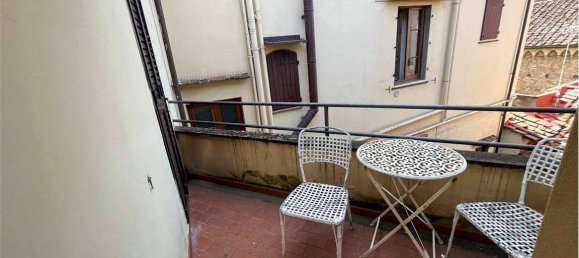 Apartamento de 3 dormitorios en Florence, Italy No. 267331 8