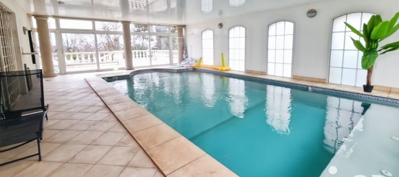 5 غرف نوم منزل في Noisy-le-Grand, France رقم 328873 6