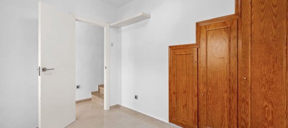 Casa de 3 dormitorios en Polop, Spain No. 136195 11