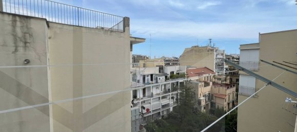 3غرفة شقة في Bari, Italy رقم 34273 33