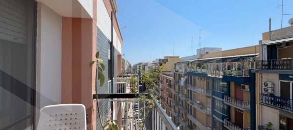 3غرفة شقة في Bari, Italy رقم 34273 13