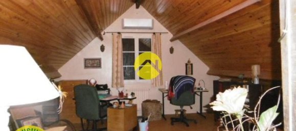 3 bedrooms Castles in Le Blanc, France No. 152882 11