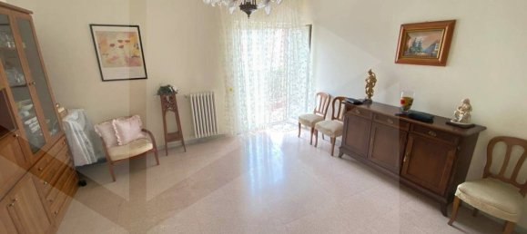 Квартира с 3 комнатами в Мольфетта, Италия № 32449 5