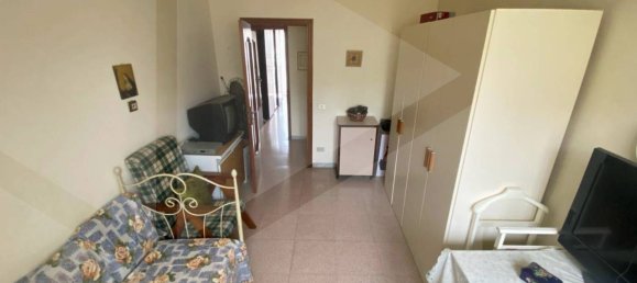 Квартира с 3 комнатами в Мольфетта, Италия № 32449 14