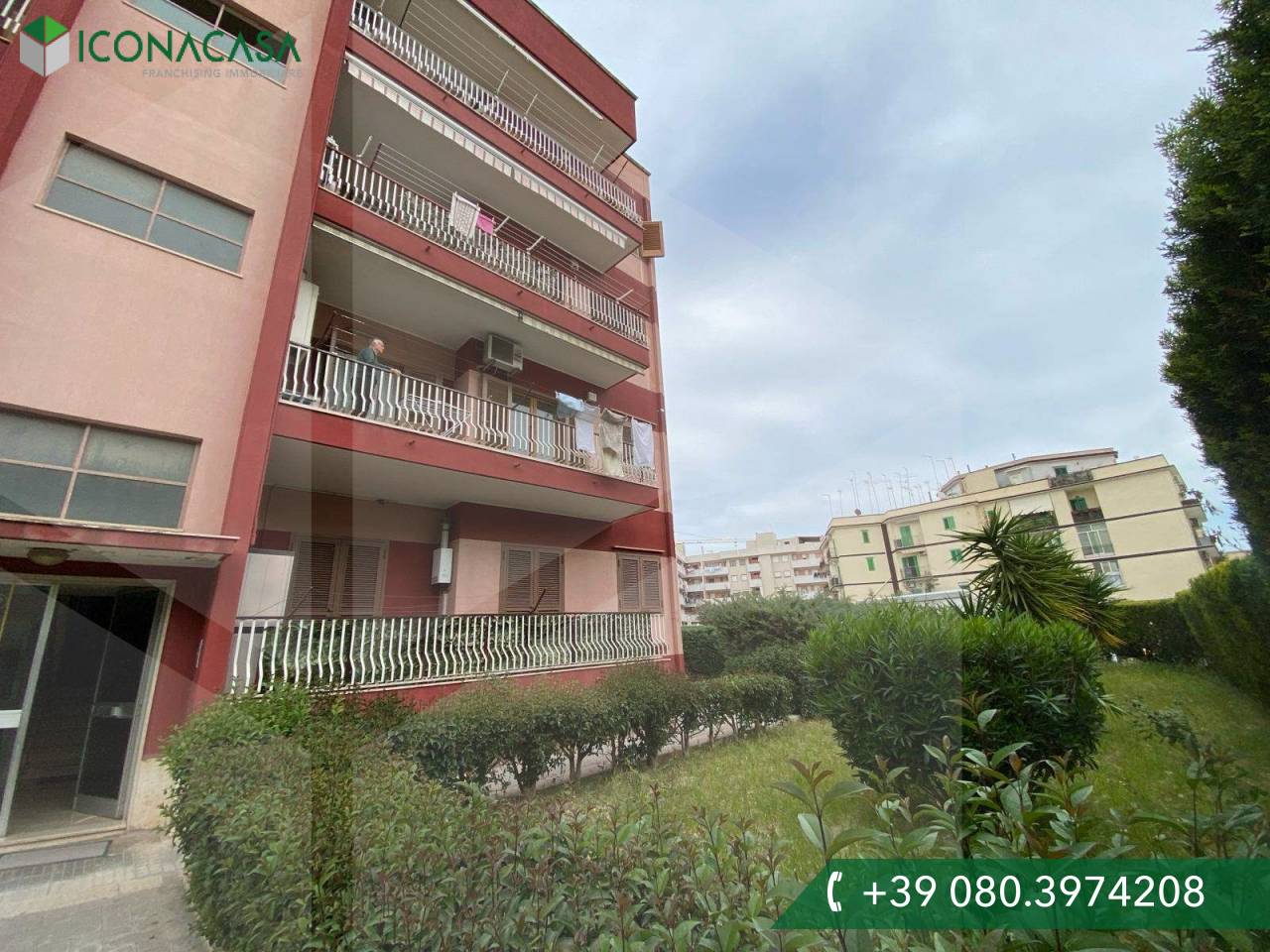 Квартира с 3 комнатами в Мольфетта, Италия № 32449