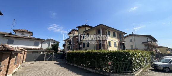 2 bedrooms Apartment in Brescello, Italy No. 312618 9