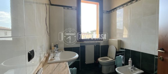 2 bedrooms Apartment in Brescello, Italy No. 312618 2