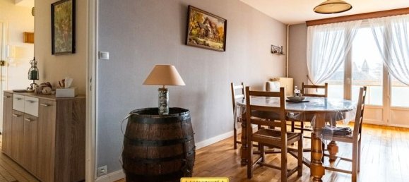 Apartamento de 3 dormitorios en Dijon, France No. 323592 3