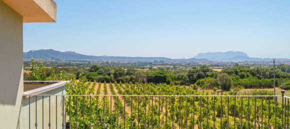 4 bedrooms House in Olbia, Italy No. 295147 38