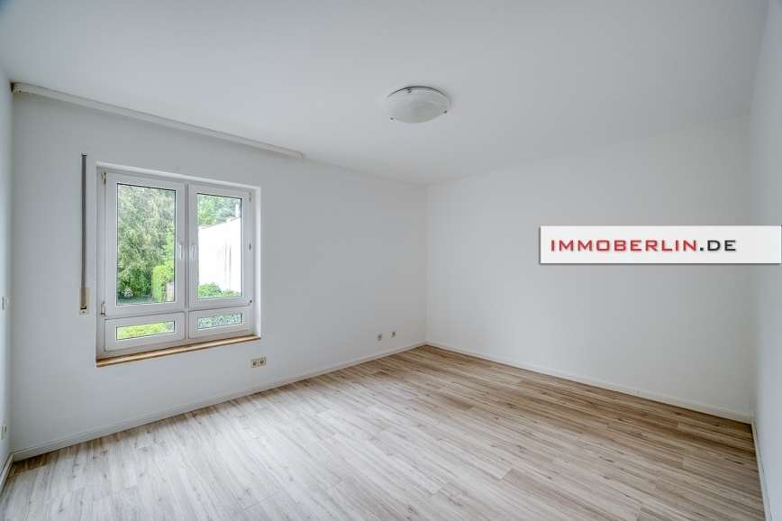 Apartamento de 3 habitaciónes en Kaulsdorf, Germany No. 279856