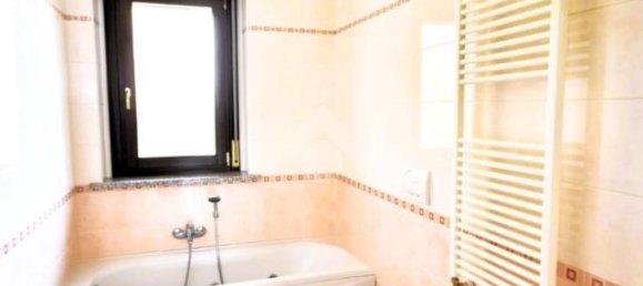 4 rooms Apartment in Volpiano, Italy No. 237737 32