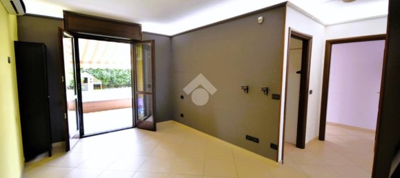 4 rooms Apartment in Volpiano, Italy No. 237737 4