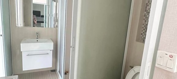 2 bedrooms Condo in Bangkok, Thailand No. 19247 3