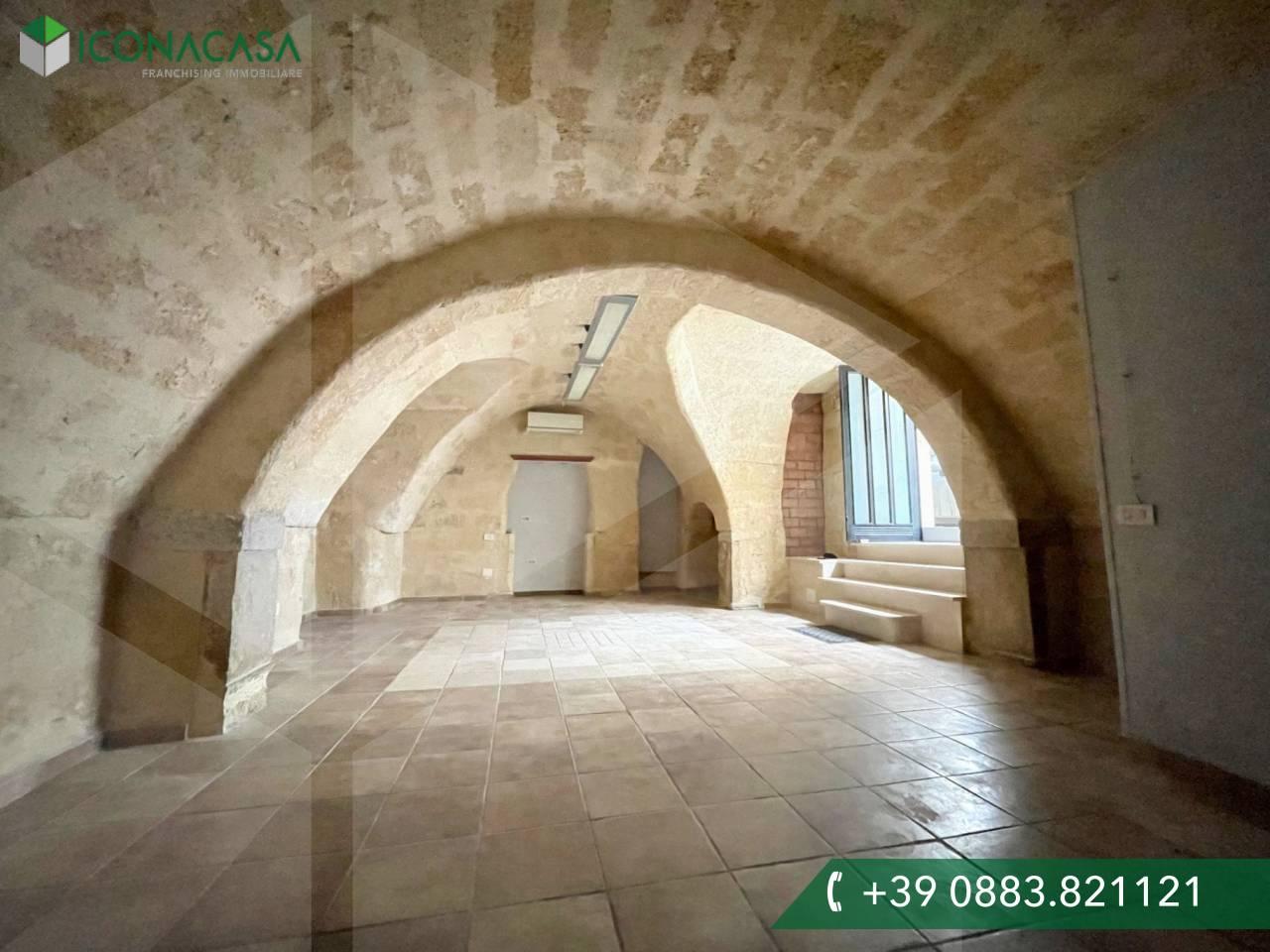 2 rooms Apartment in Andria, Italy No. 14763