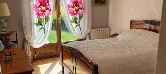 5 bedrooms Villa in Roanne, France No. 332789 7