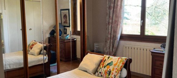 5 bedrooms Villa in Roanne, France No. 332789 8