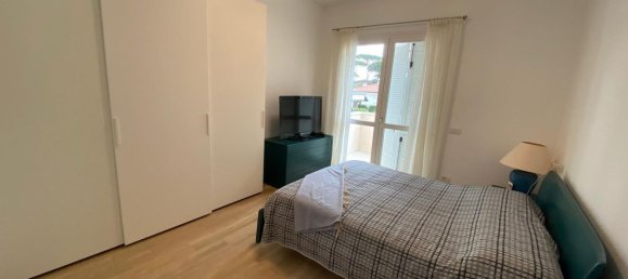 4 rooms Villa in Forte dei Marmi, Italy No. 76906 9