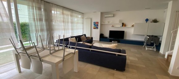 4 rooms Villa in Forte dei Marmi, Italy No. 76906 14