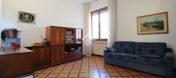 Квартира с 5 комнатами в Прато, Италия № 167108 12