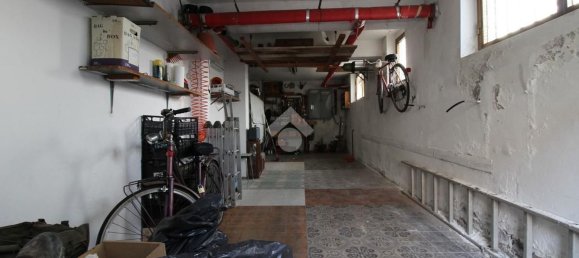 Квартира с 5 комнатами в Прато, Италия № 167108 38