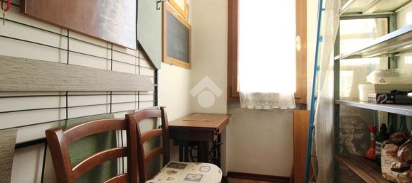 Квартира с 5 комнатами в Прато, Италия № 167108 37