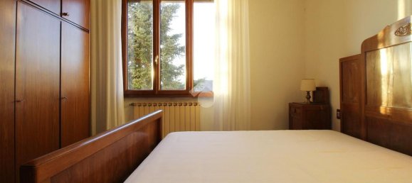 Квартира с 5 комнатами в Прато, Италия № 167108 29